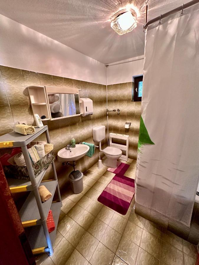 Apartmani Tariba Banjol Exterior foto