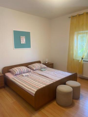 Apartmani Tariba Banjol Exterior foto